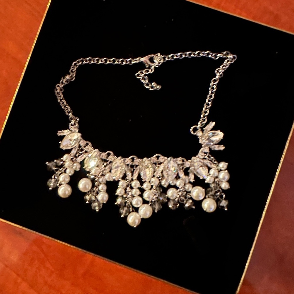 Statement necklace - Picture 3 of 3